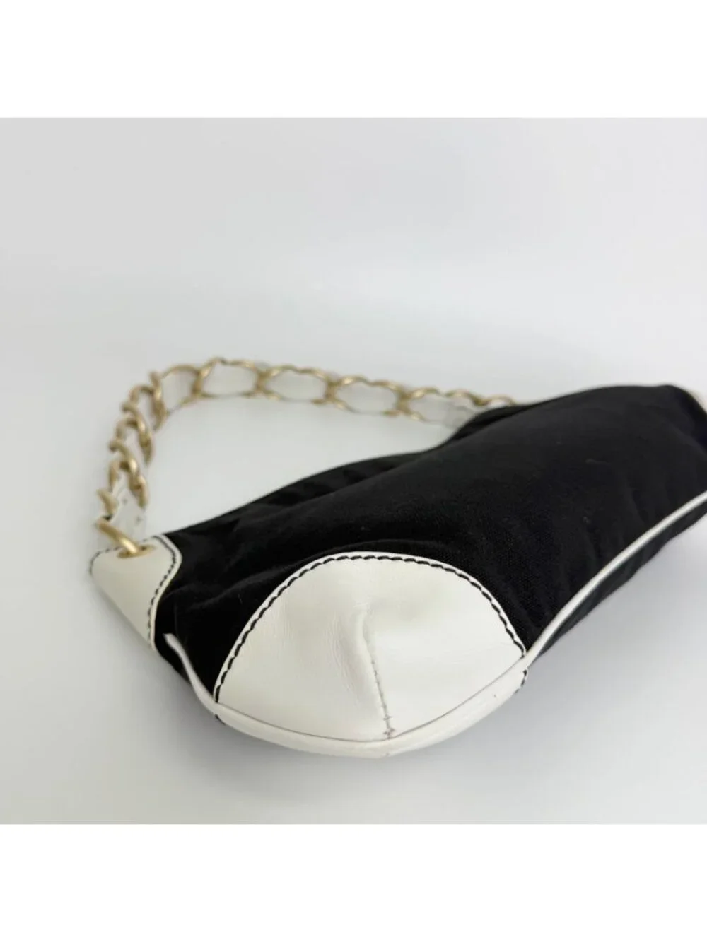 Chanel CC Logo Chain Shoulder Bag Canvas Leather Black White Gold Vintage